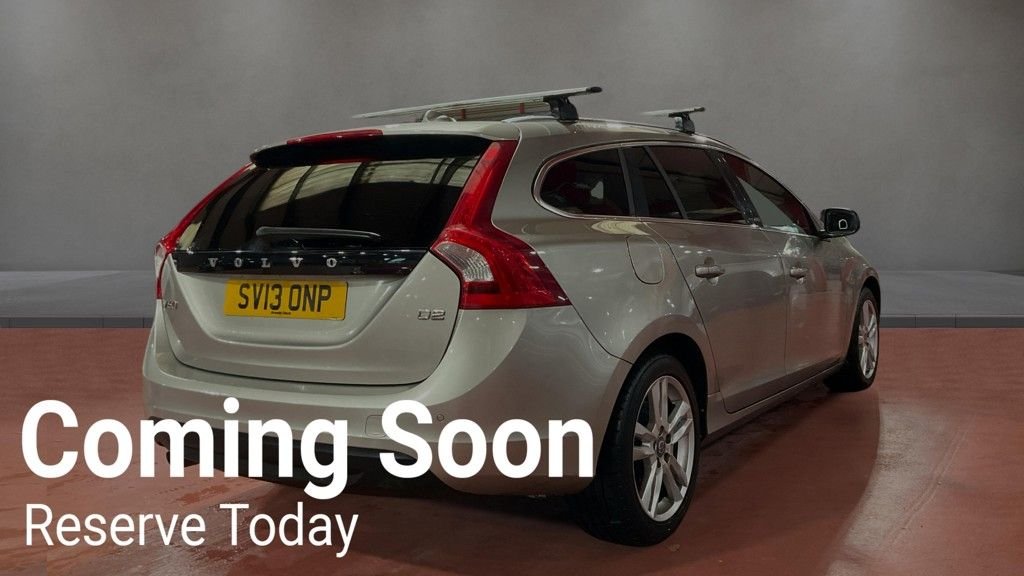 Used Volvo V60 2013 for sale - 77967075: Photo 4