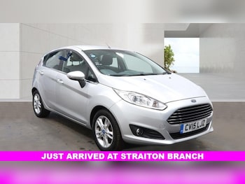 Used Ford Fiesta 2015 for sale - 79530414: Photo