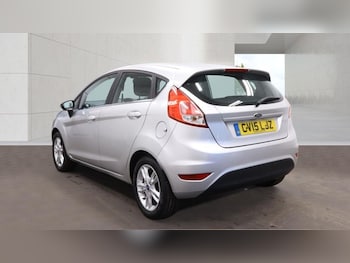 Used Ford Fiesta 2015 for sale - 79530414: Photo
