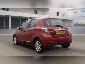 Used Toyota Yaris 2014 for sale - 77654733: Photo