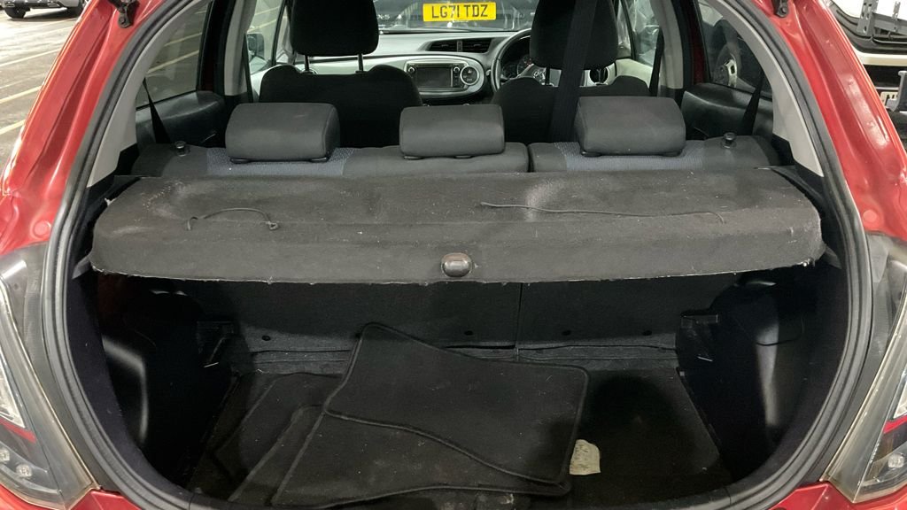 Used Toyota Yaris 2014 for sale - 77654733: Photo 7