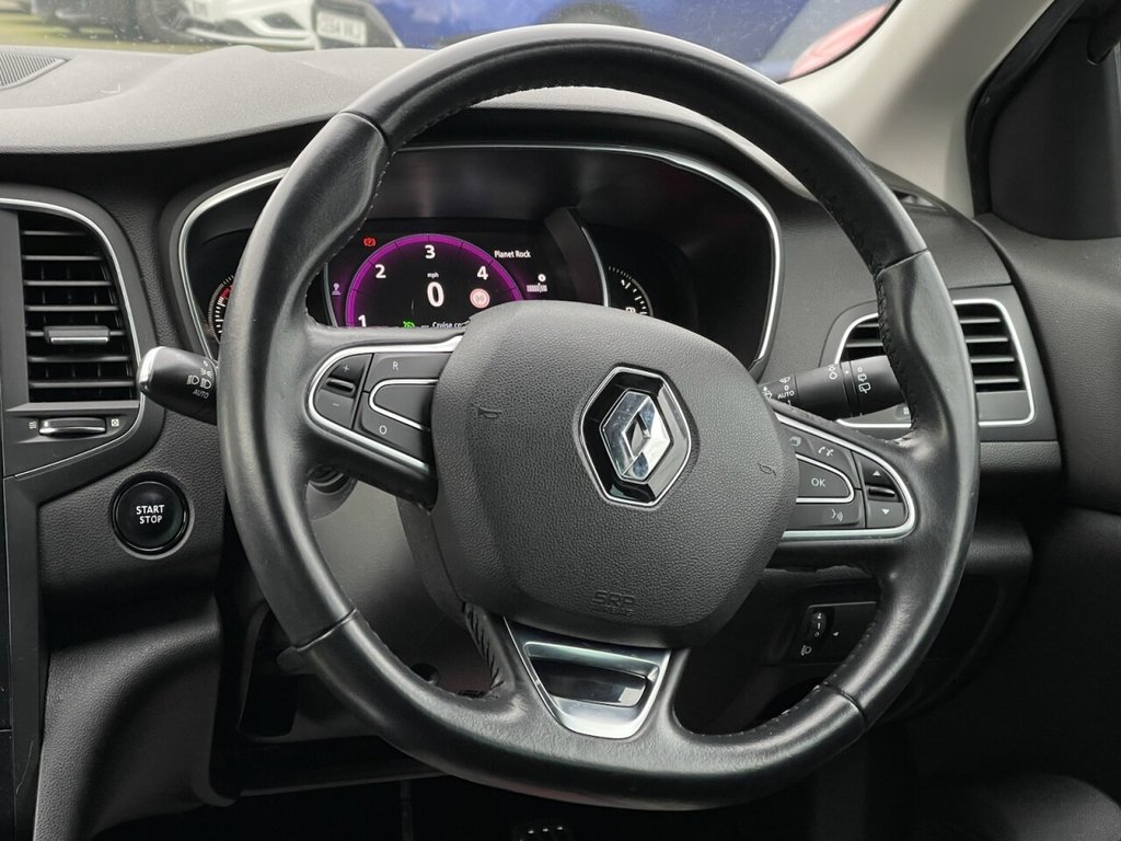 Used Renault Megane 2018 for sale - 77397315: Photo 11