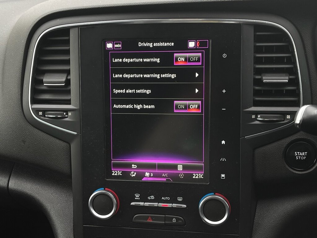 Used Renault Megane 2018 for sale - 77397315: Photo 15