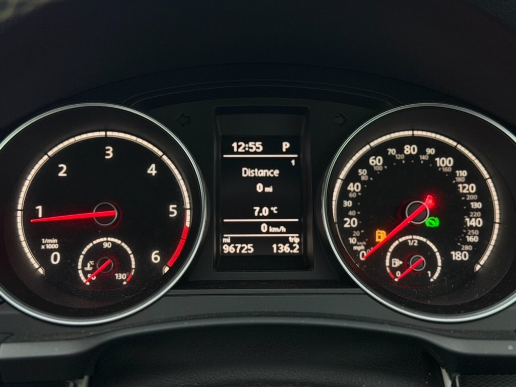 Used Volkswagen Scirocco 2017 for sale - 77327615: Photo 15