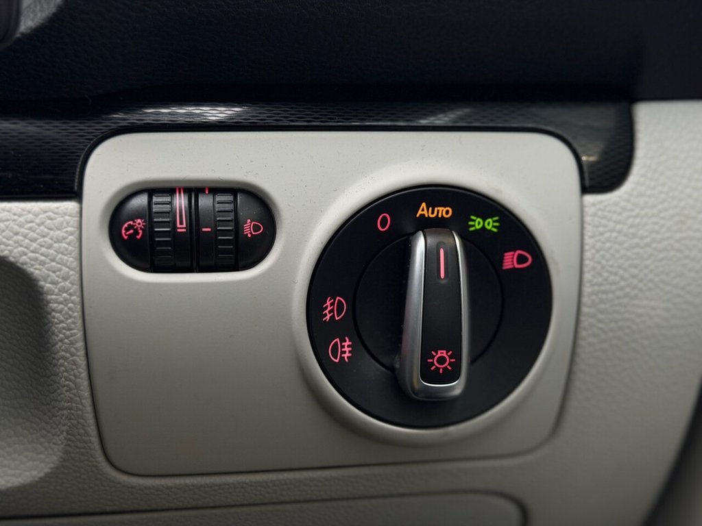 Used Volkswagen Scirocco 2017 for sale - 77327615: Photo 16