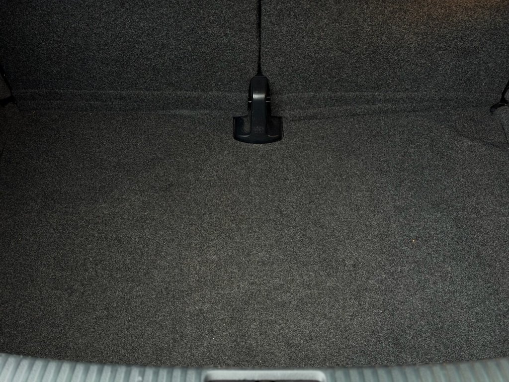 Used Volkswagen Scirocco 2017 for sale - 77327615: Photo 9