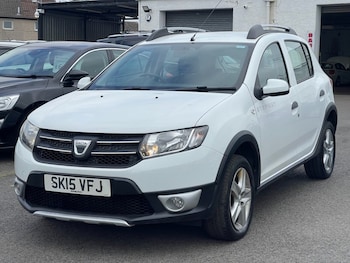 Used Dacia Sandero Stepway 2015 for sale - 79258991: Photo