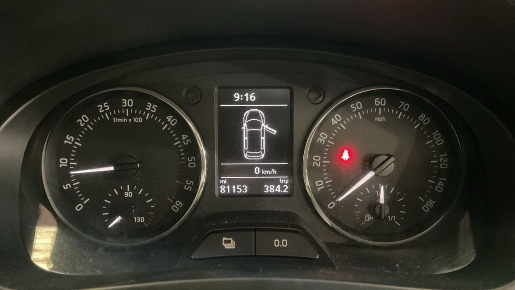 Used Skoda Rapid Spaceback 2014 for sale - 77014214: Photo 12