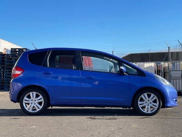 Used Honda Jazz 2013 for sale - 73285734: Photo 8