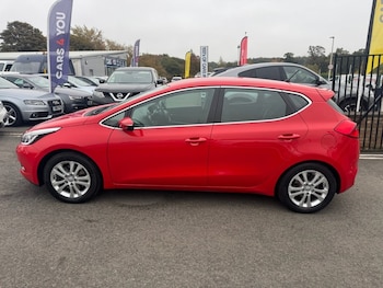 Used Kia Ceed 2015 for sale - 74483731: Photo