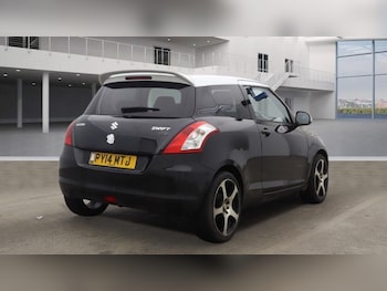 Used Suzuki Swift 2014 for sale - 77666903: Photo