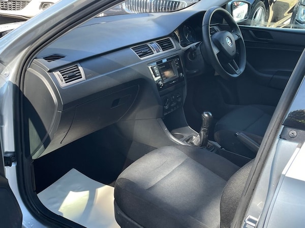 Used Skoda Rapid 2016 for sale - 65561088: Photo 12
