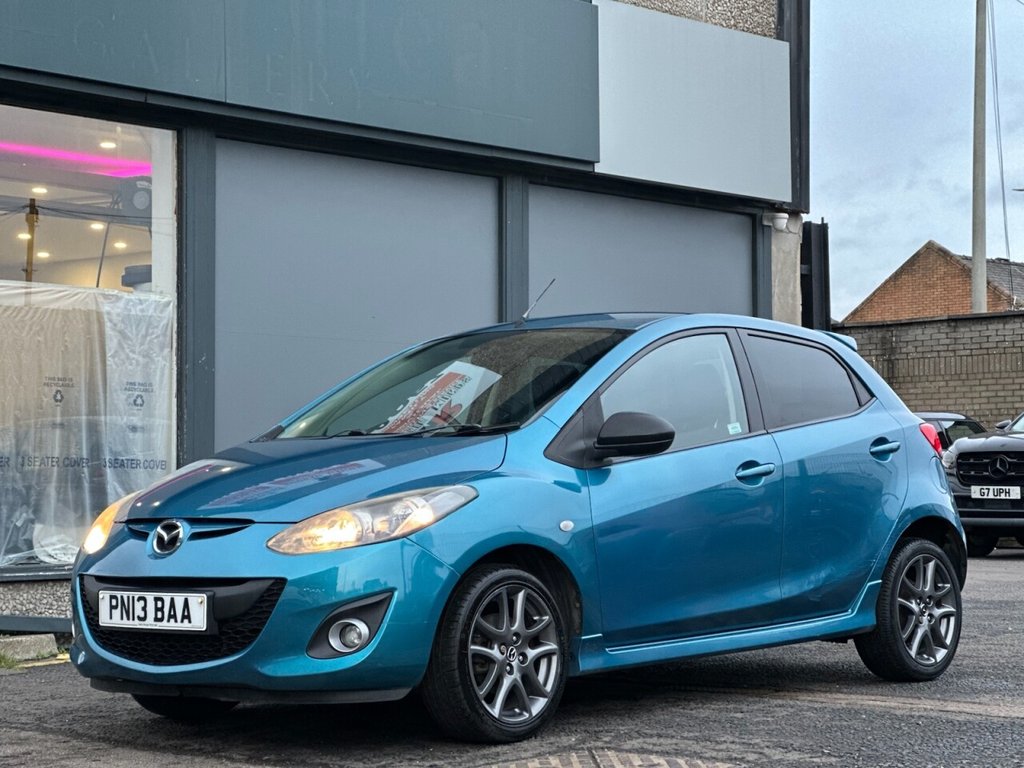 Used Mazda Mazda2 2013 for sale - 77394564: Photo 2