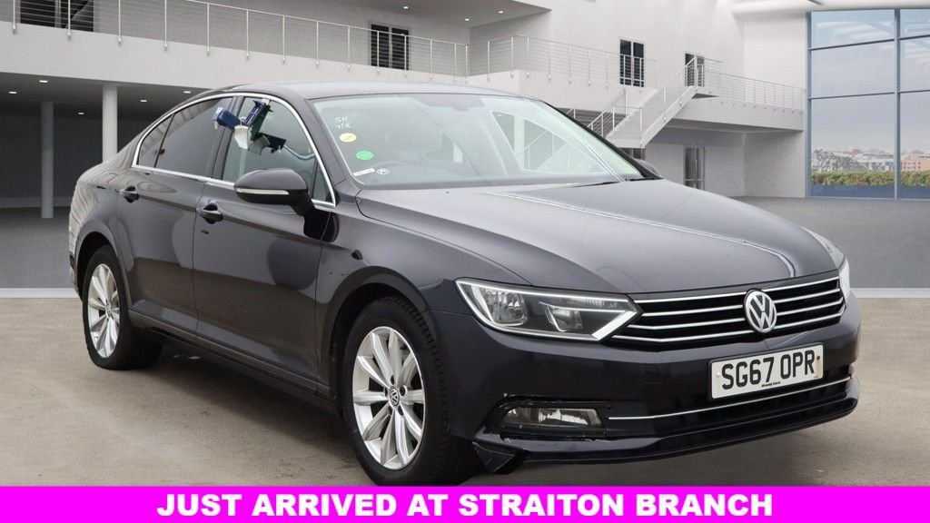 Used Volkswagen Passat 2017 for sale - 76333151: Photo 1