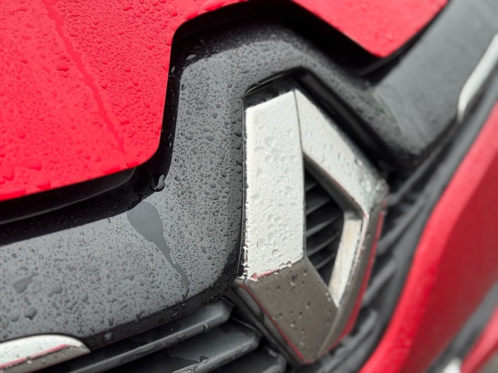 Used Renault Clio 2017 for sale - 76934530: Photo 16