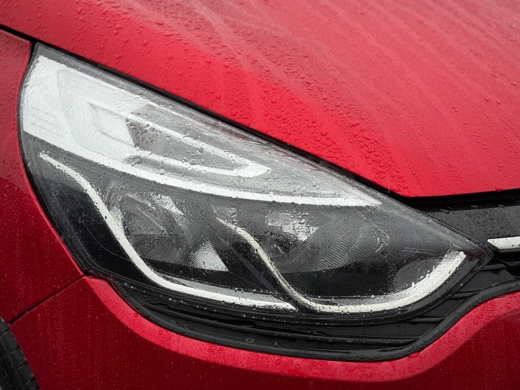 Used Renault Clio 2017 for sale - 76934530: Photo 17