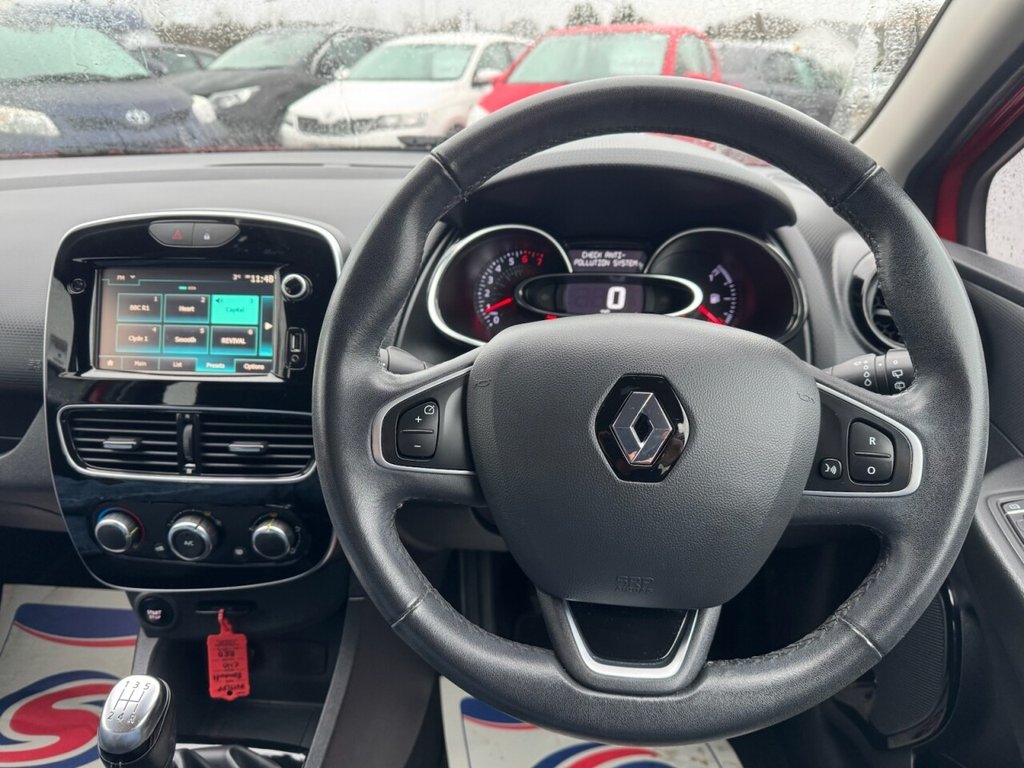 Used Renault Clio 2017 for sale - 76934530: Photo 19