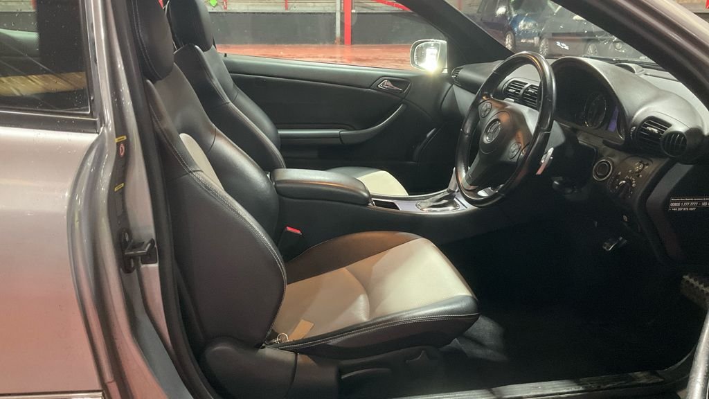 Used Mercedes-Benz CLC Class 2010 for sale - 77236543: Photo 15