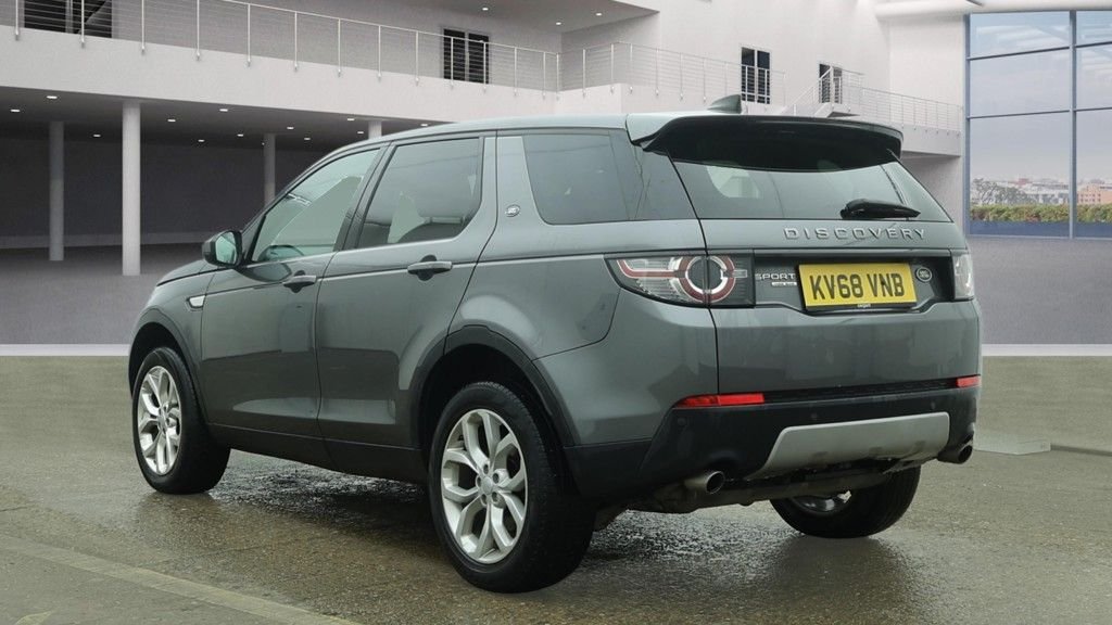 Used Land Rover Discovery Sport 2018 for sale - 77620857: Photo 15