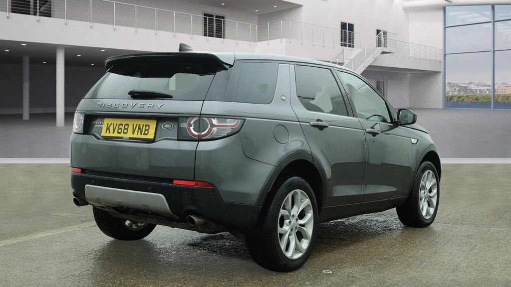 Used Land Rover Discovery Sport 2018 for sale - 77620857: Photo 16