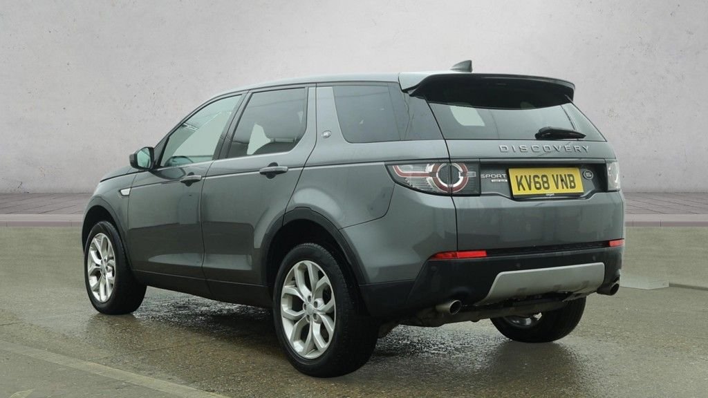 Used Land Rover Discovery Sport 2018 for sale - 77620857: Photo 3
