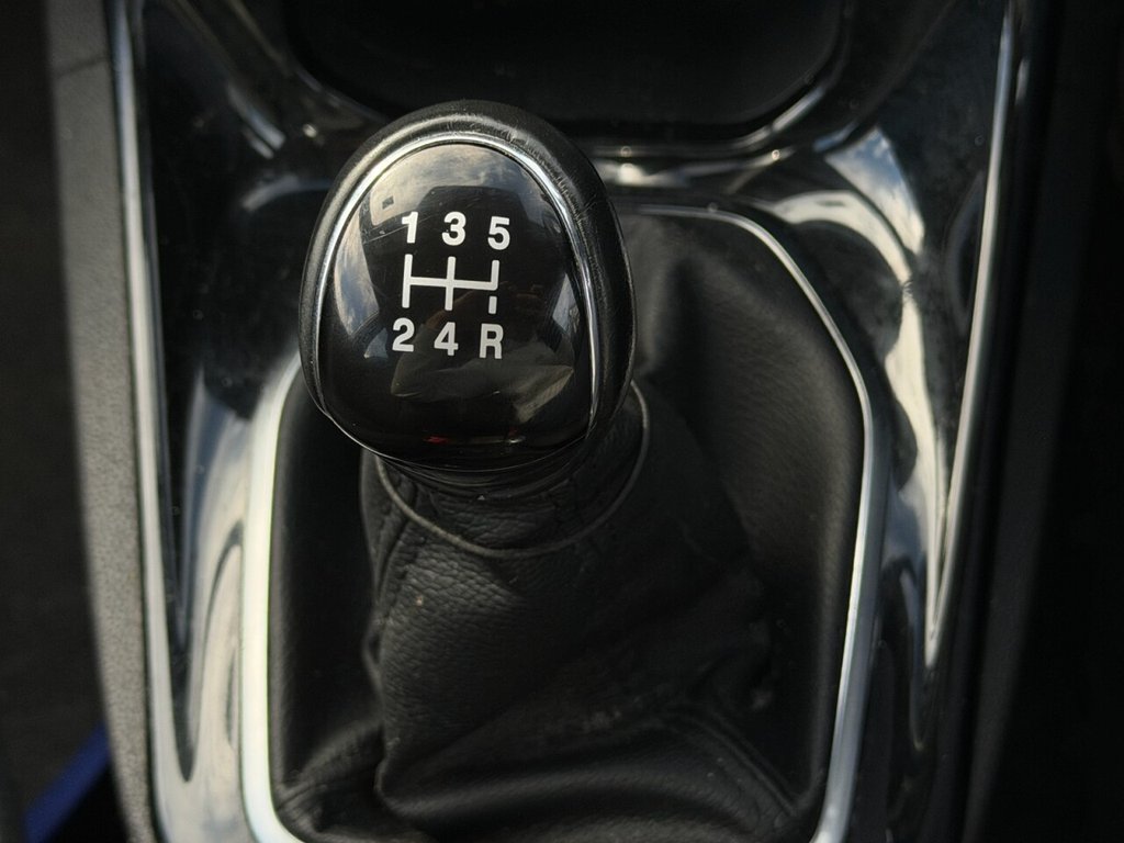 Used Ford Fiesta 2017 for sale - 78017243: Photo 14