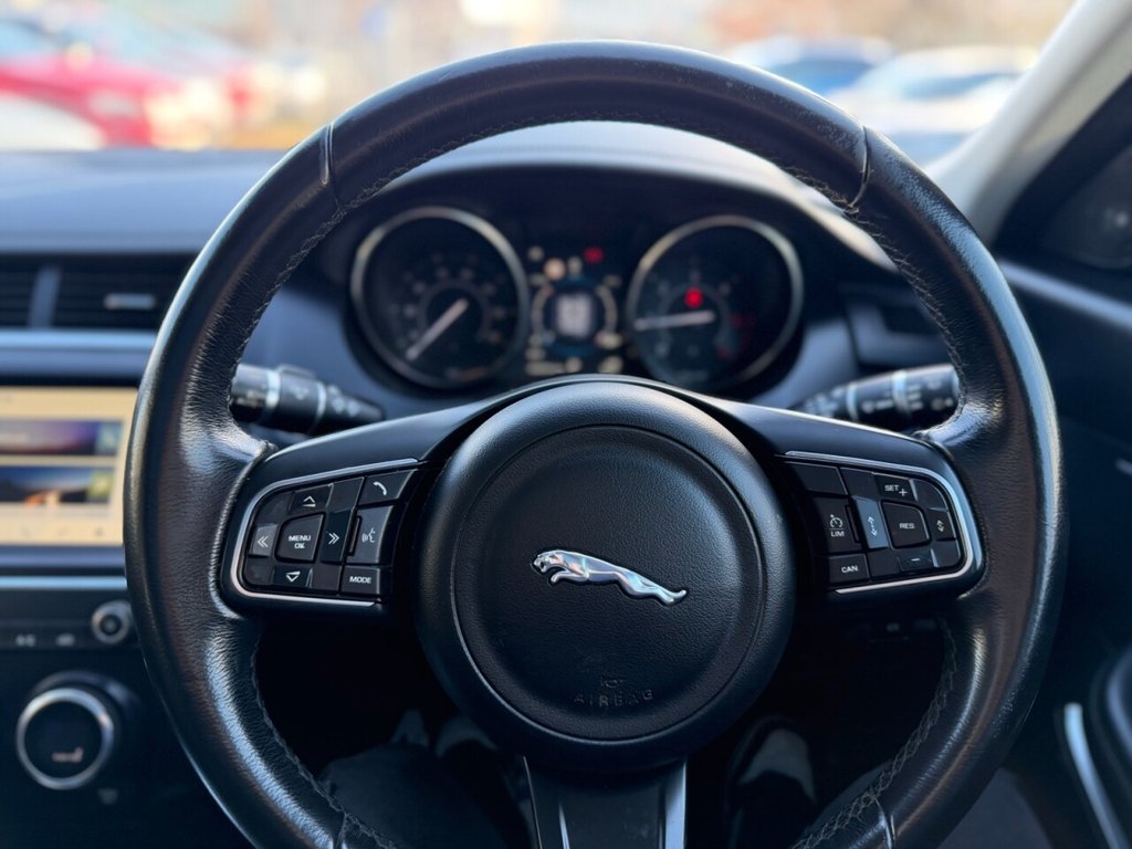 Used Jaguar E-Pace 2018 for sale - 78200023: Photo 20