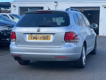 Used Volkswagen Golf 2011 for sale - 74904619: Photo