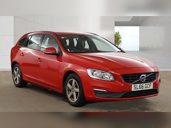 Used Volvo V60 2017 for sale - 79470258: Photo