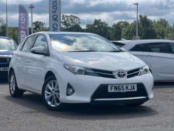 2015 (65) - 1.6 V-Matic Icon 5dr