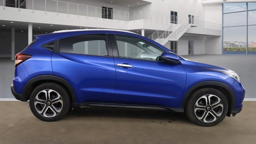 Used Honda HR-V 2017 for sale - 78180742: Photo 11