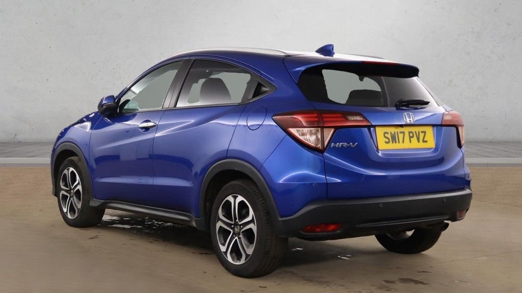 Used Honda HR-V 2017 for sale - 78180742: Photo 3