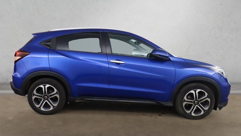 Used Honda HR-V 2017 for sale - 78180742: Photo 5