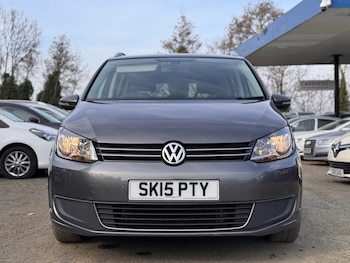 Used Volkswagen Touran 2015 for sale - 75320588: Photo