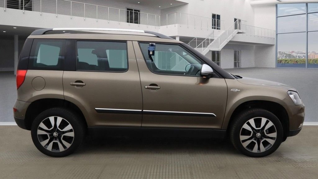 Used Skoda Yeti 2015 for sale - 76642391: Photo 5