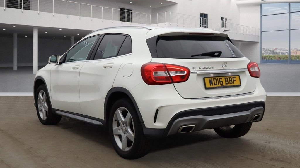 Used Mercedes-Benz GLA 2016 for sale - 76147472: Photo 3