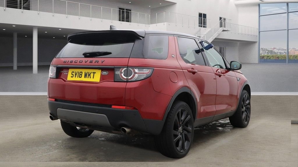 Used Land Rover Discovery Sport 2018 for sale - 76655455: Photo 4
