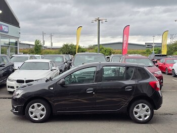 Used Dacia Sandero 2016 for sale - 79288304: Photo