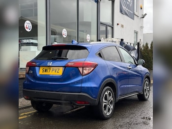 Used Honda HR-V 2017 for sale - 79254114: Photo