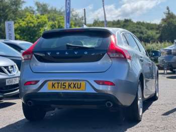 Used Volvo V40 2015 for sale - 74916847: Photo