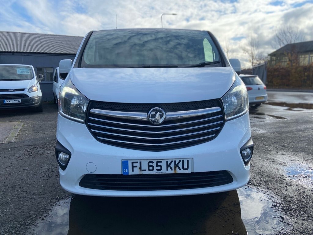 Used Vauxhall Vivaro 2015 for sale - 77436617: Photo 2
