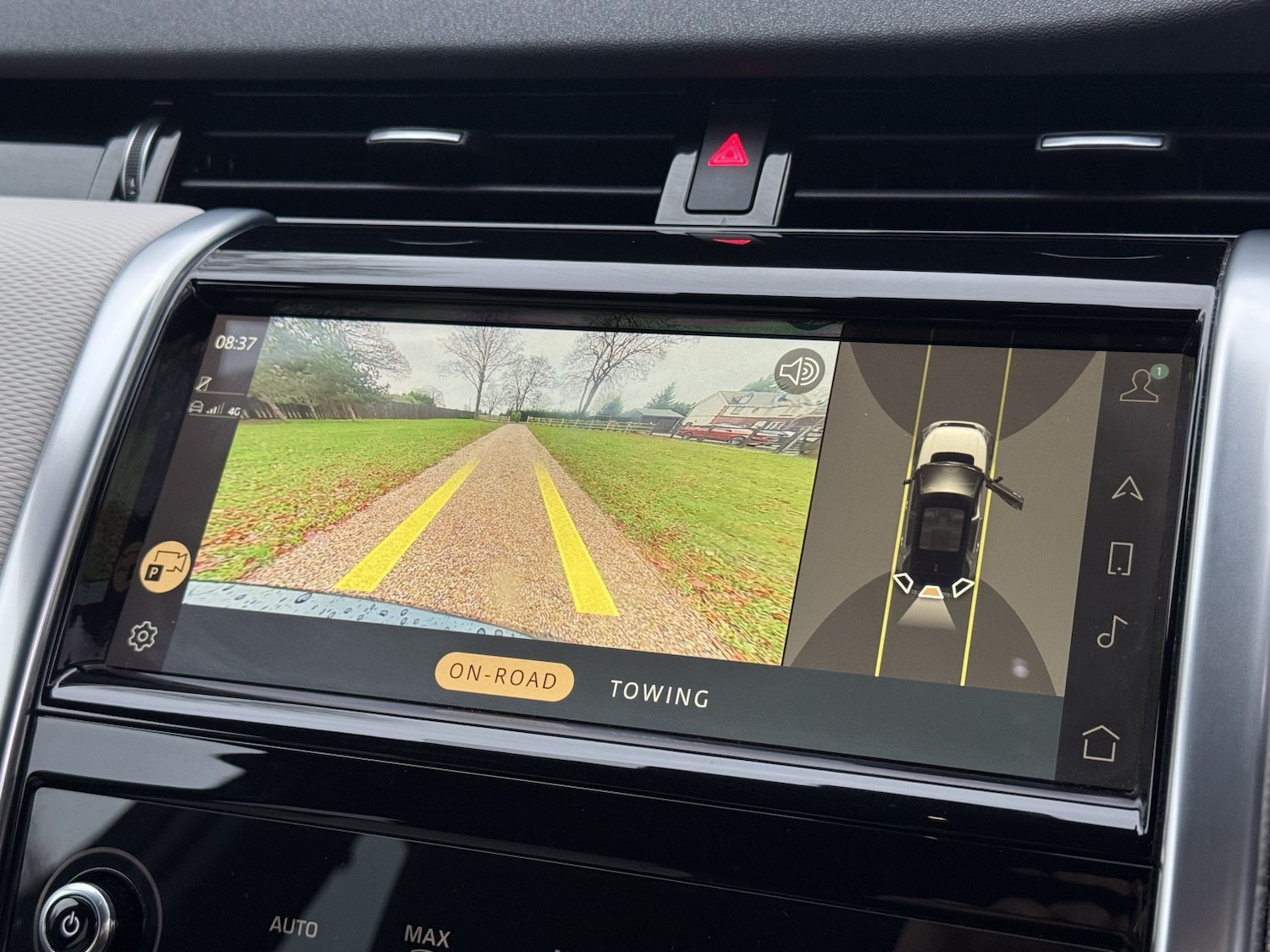 Used Land Rover Discovery Sport 2022 for sale - 76784978: Photo 6