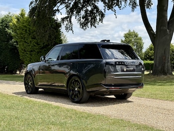 Used Land Rover Range Rover 2023 for sale - 79335519: Photo