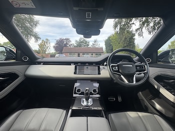 Used Land Rover Range Rover Evoque 2022 for sale - 78758780: Photo