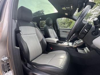 Used Land Rover Range Rover Evoque 2022 for sale - 78758780: Photo