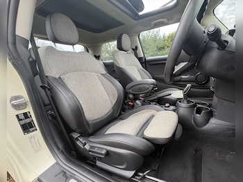 Used MINI Hatch 2020 for sale - 77494757: Photo