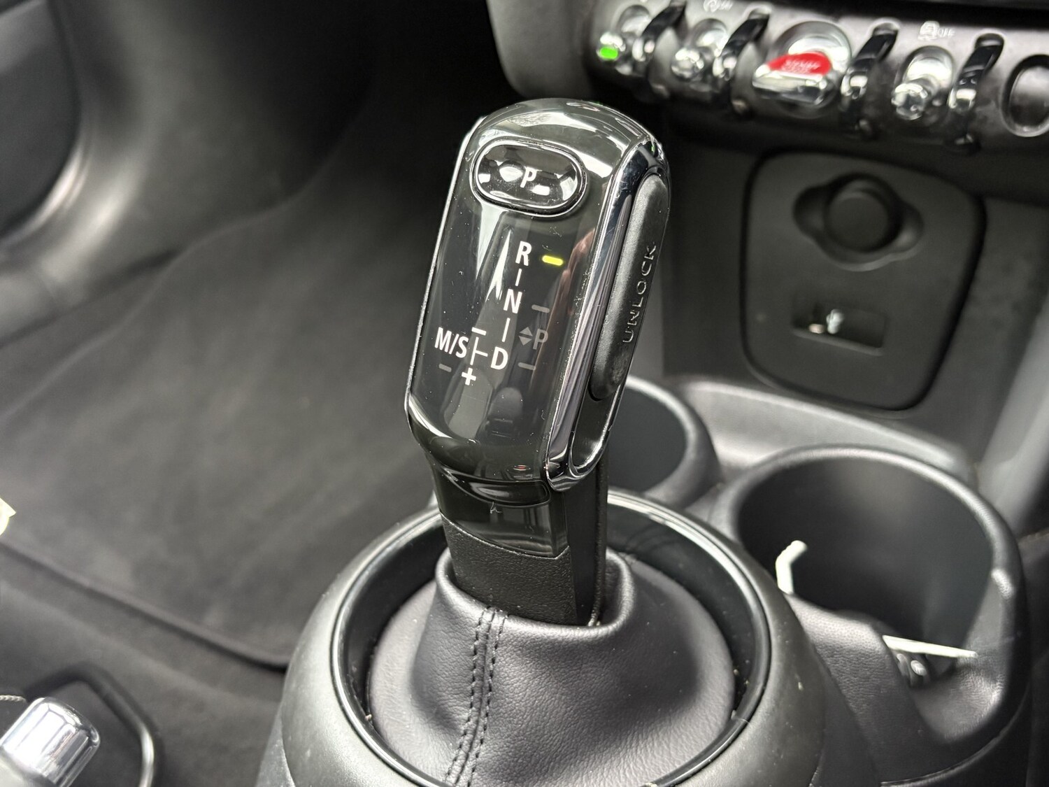 Used MINI Hatch 2020 for sale - 77494757: Photo 6