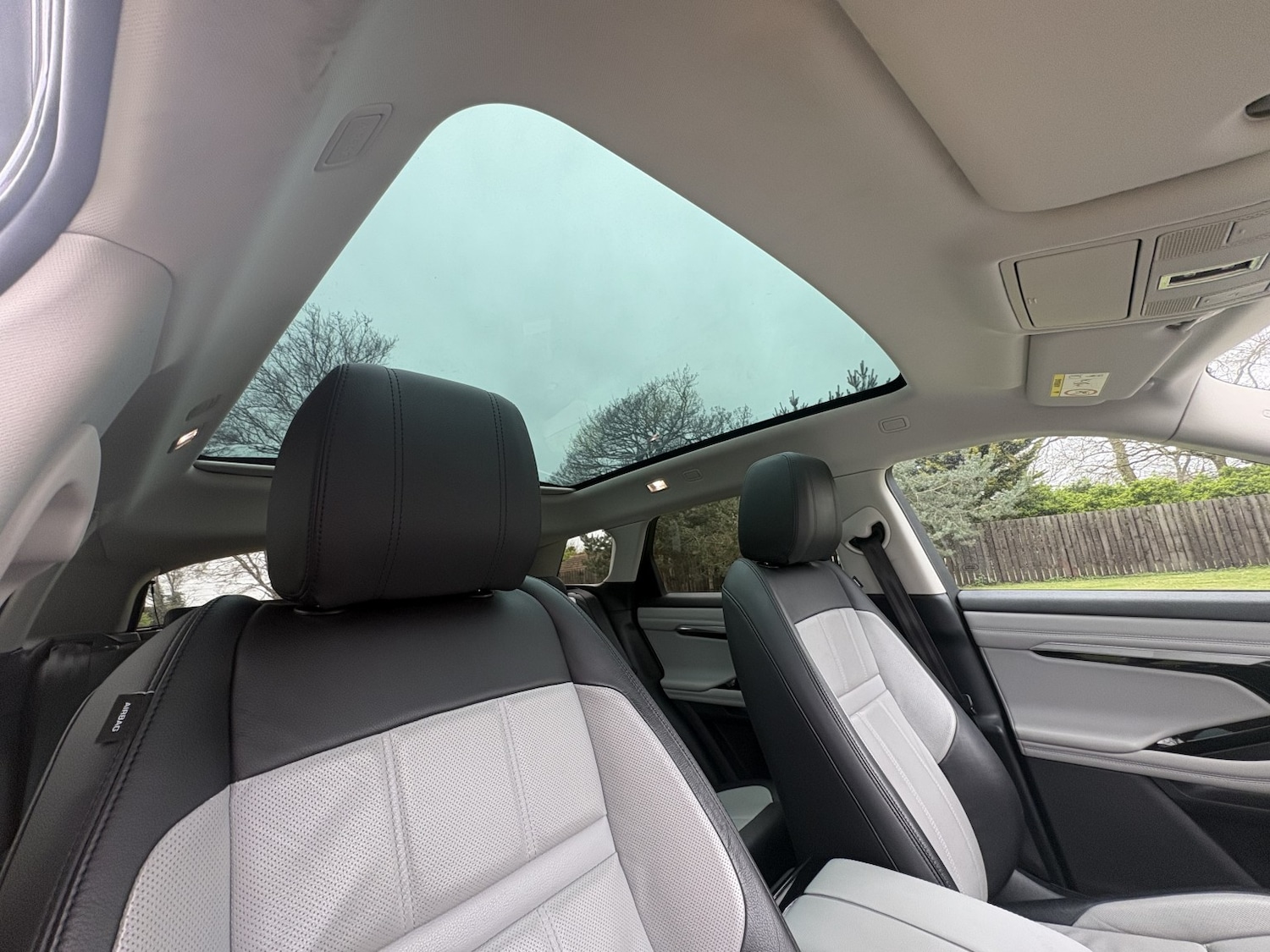 Used Land Rover Range Rover Evoque 2019 for sale - 78004394: Photo 4