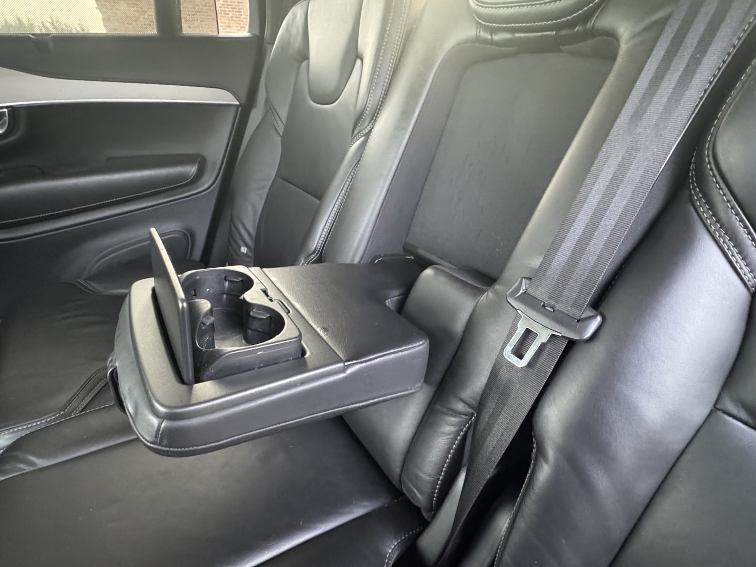 Used Volvo XC90 2015 for sale - 77103513: Photo 28