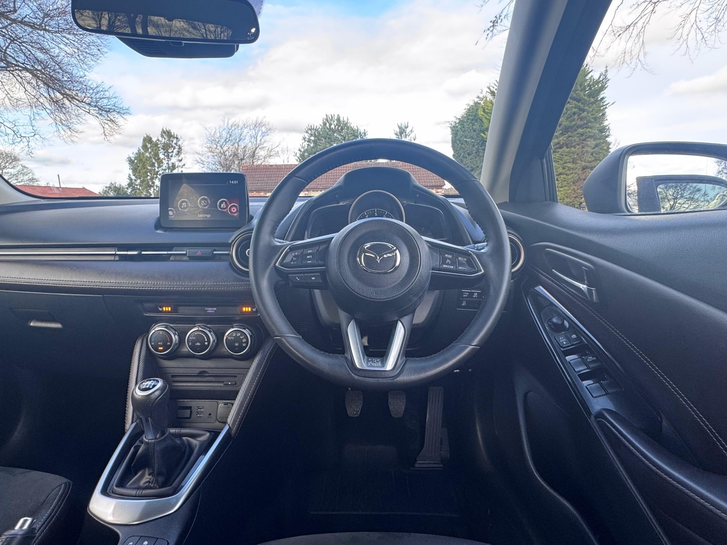 Used Mazda Mazda2 2019 for sale - 77977051: Photo 10